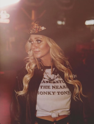 RETURN TO HONKY TONK TEE
