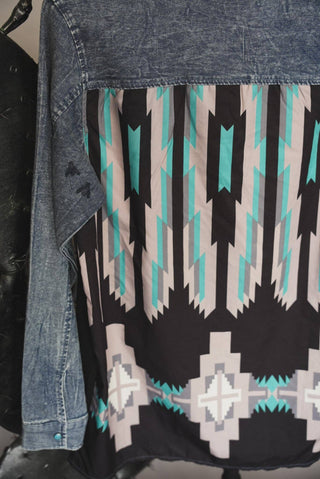 GRAND PRAIRIE BUTTON UP