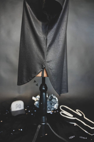 MIDNIGHT SWANKY LEATHER