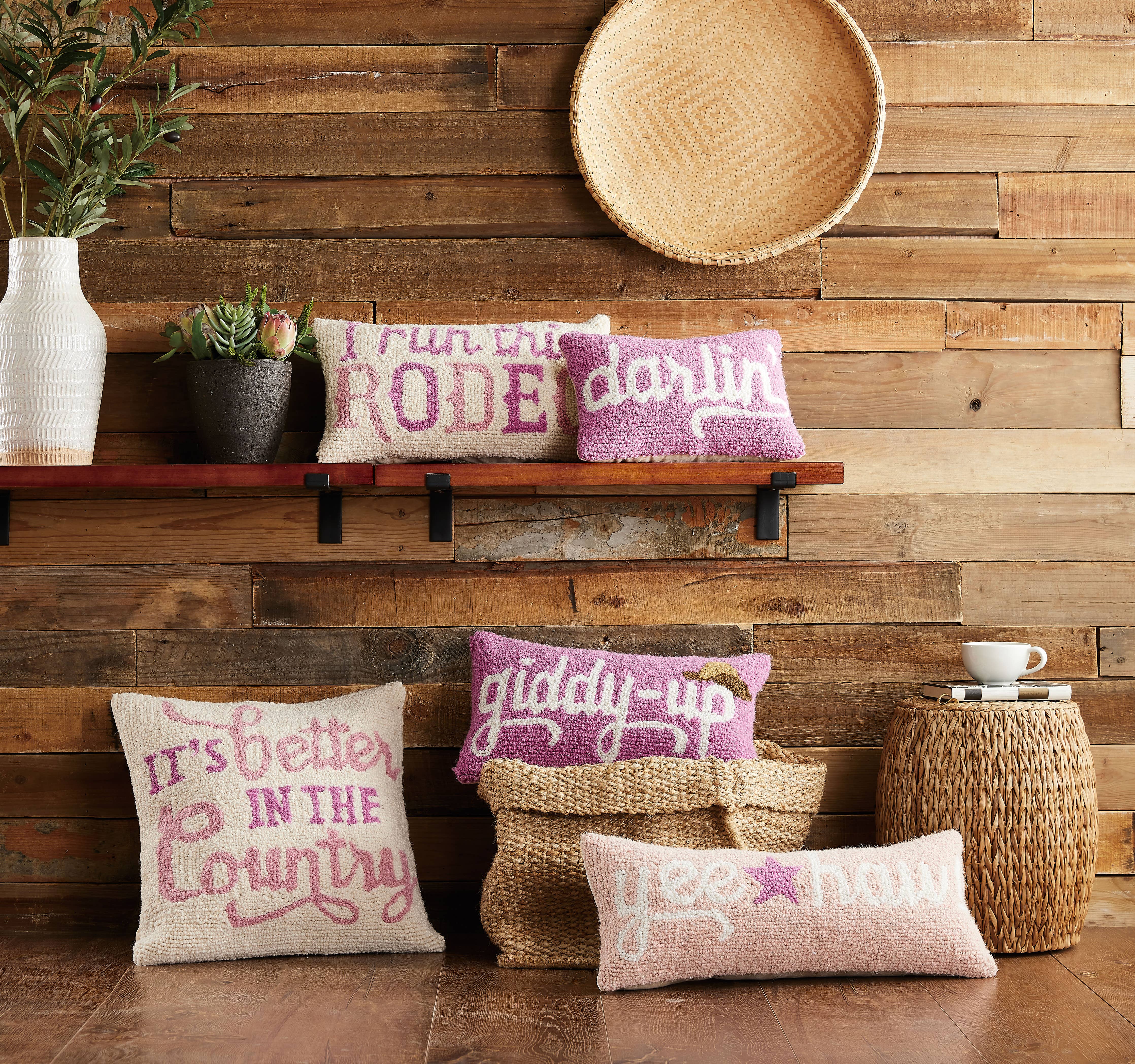 Darlin' Hook Pillow