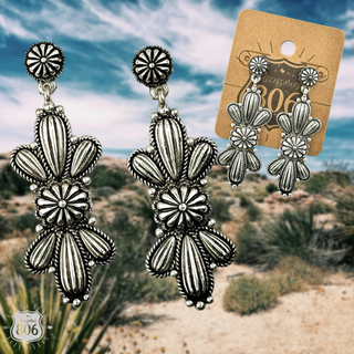 Silver and Pearls Earrings